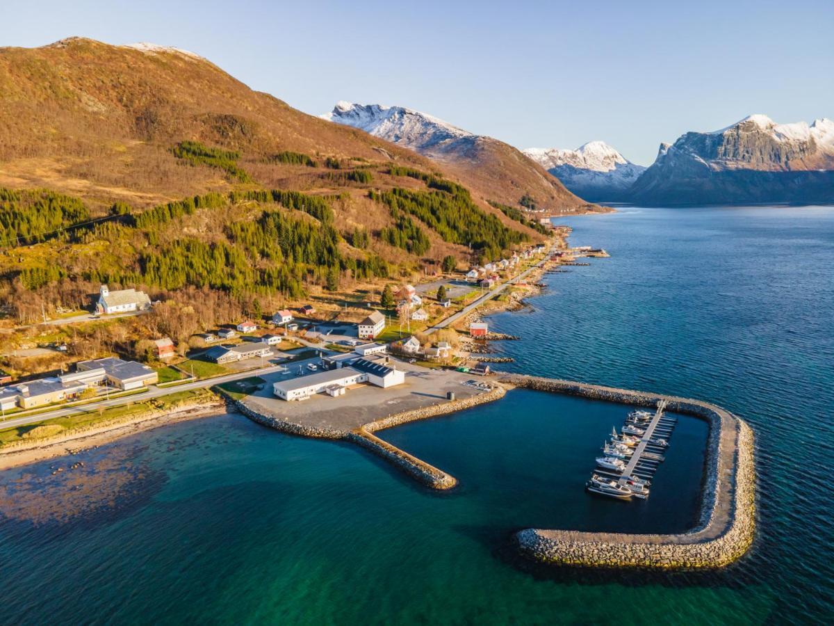 Skagi Bed & Lodge Skaland Exterior foto
